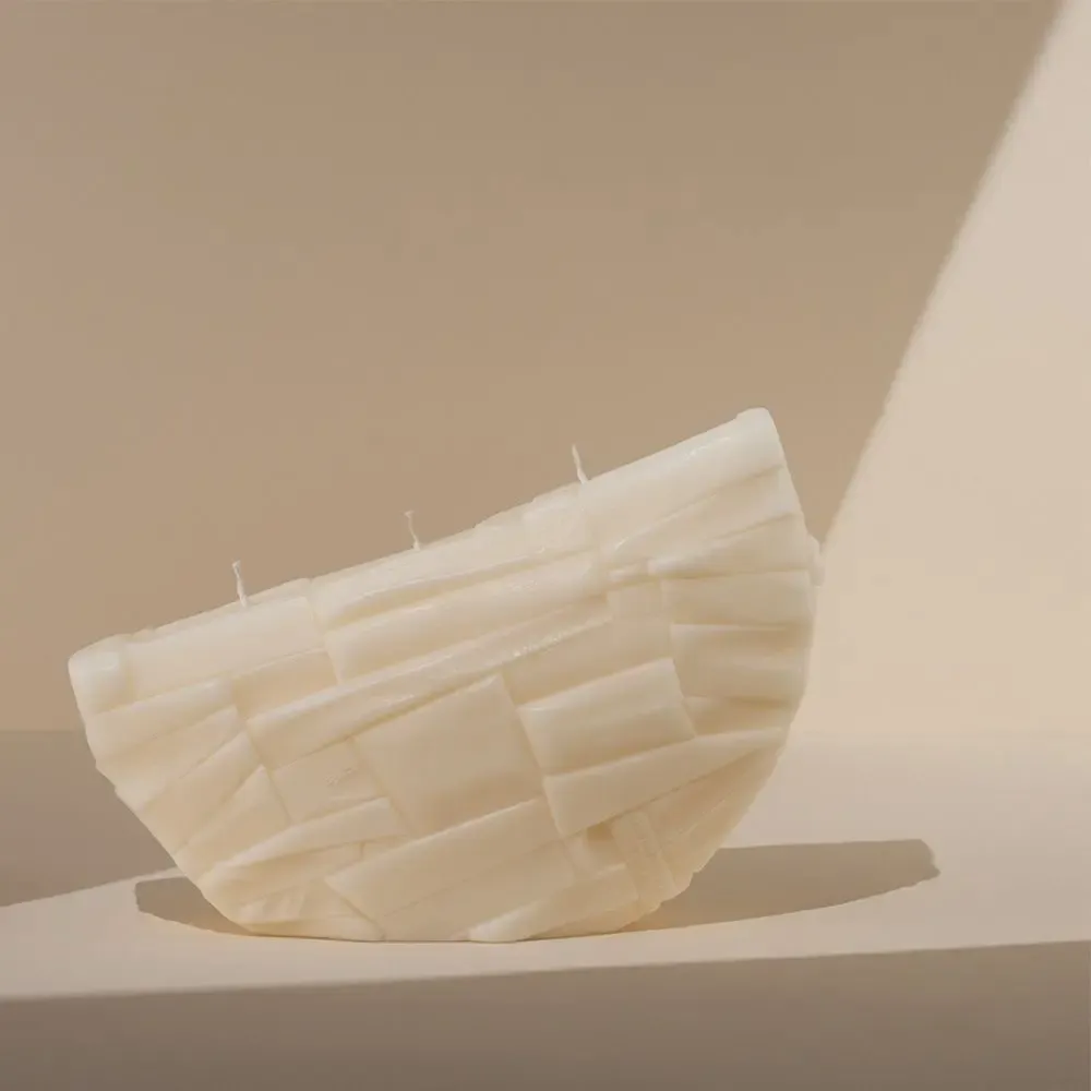 Candles - FRAGMENTS 2.- Candle, based on the work by Guillaume Allemand - ATELIER CIRE
