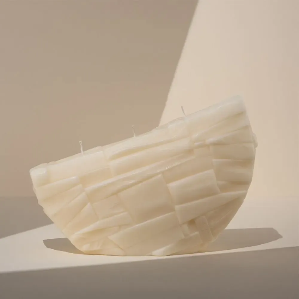 Candles - FRAGMENTS 2.- Candle, based on the work by Guillaume Allemand - ATELIER CIRE