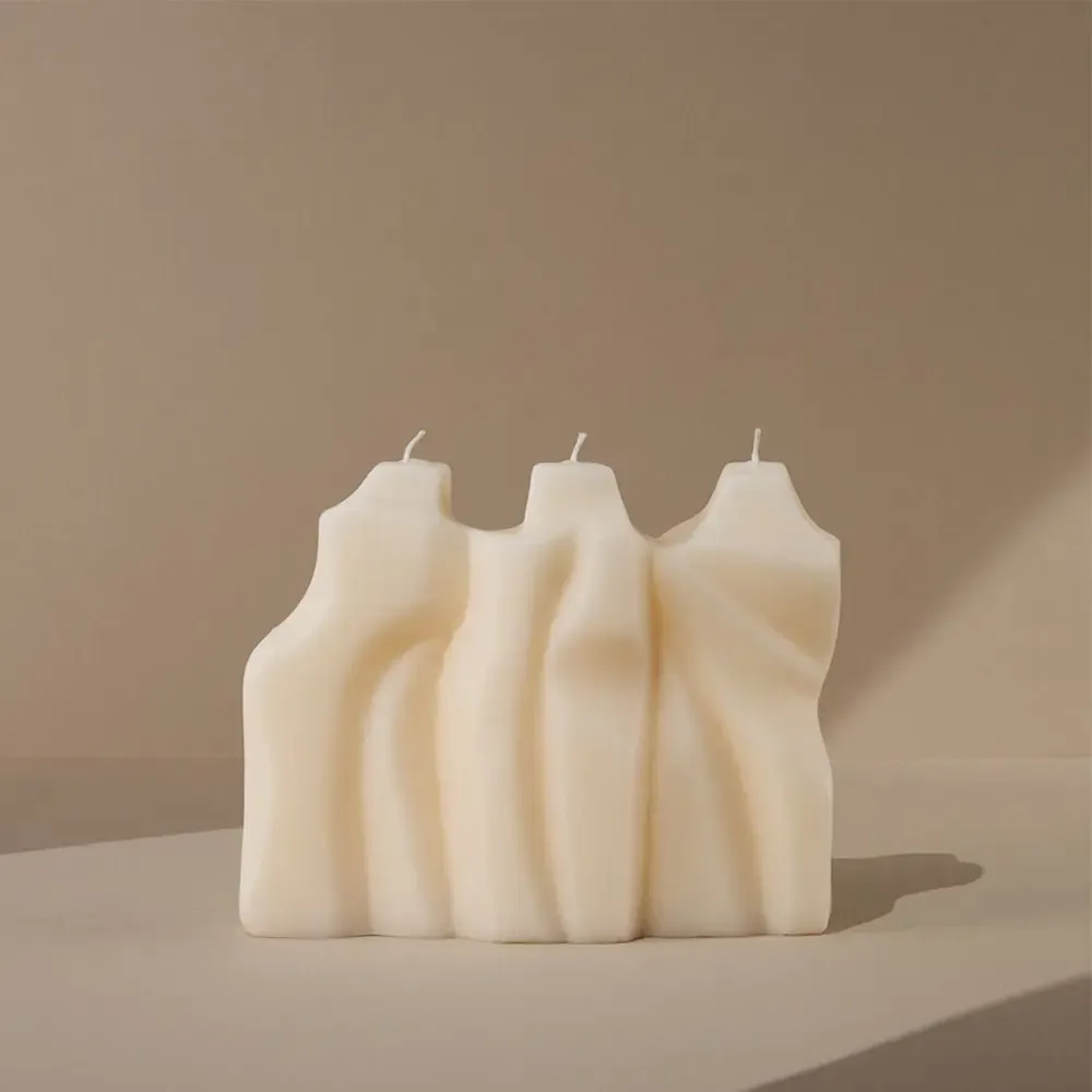 Candles - TROIS GRÂCES.- Candle, based on the work by Patrice Malavieille - ATELIER CIRE