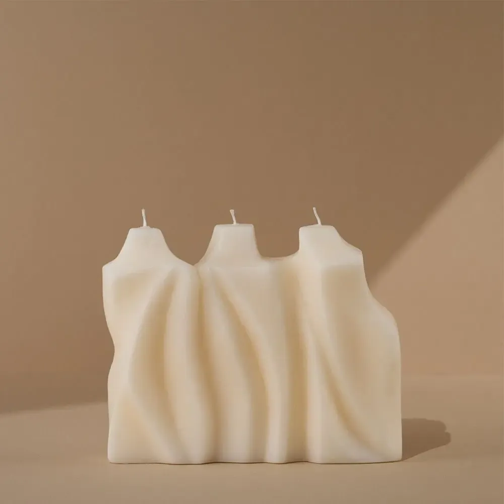 Candles - TROIS GRÂCES.- Candle, based on the work by Patrice Malavieille - ATELIER CIRE