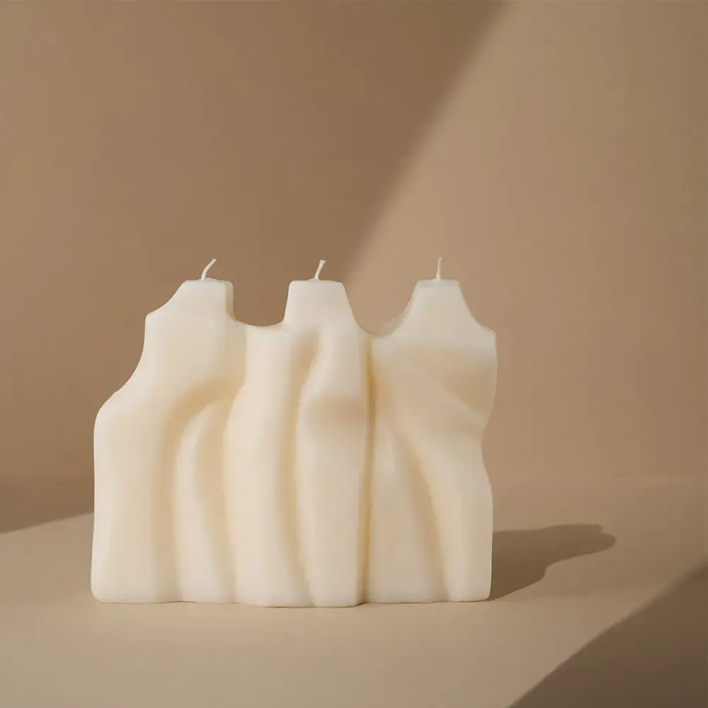 Candles - TROIS GRÂCES.- Candle, based on the work by Patrice Malavieille - ATELIER CIRE