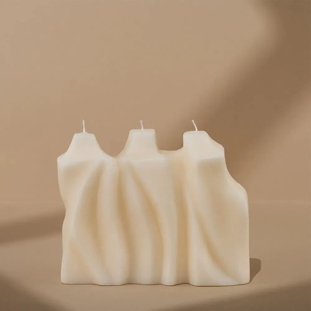 Candles - TROIS GRÂCES.- Candle, based on the work by Patrice Malavieille - ATELIER CIRE