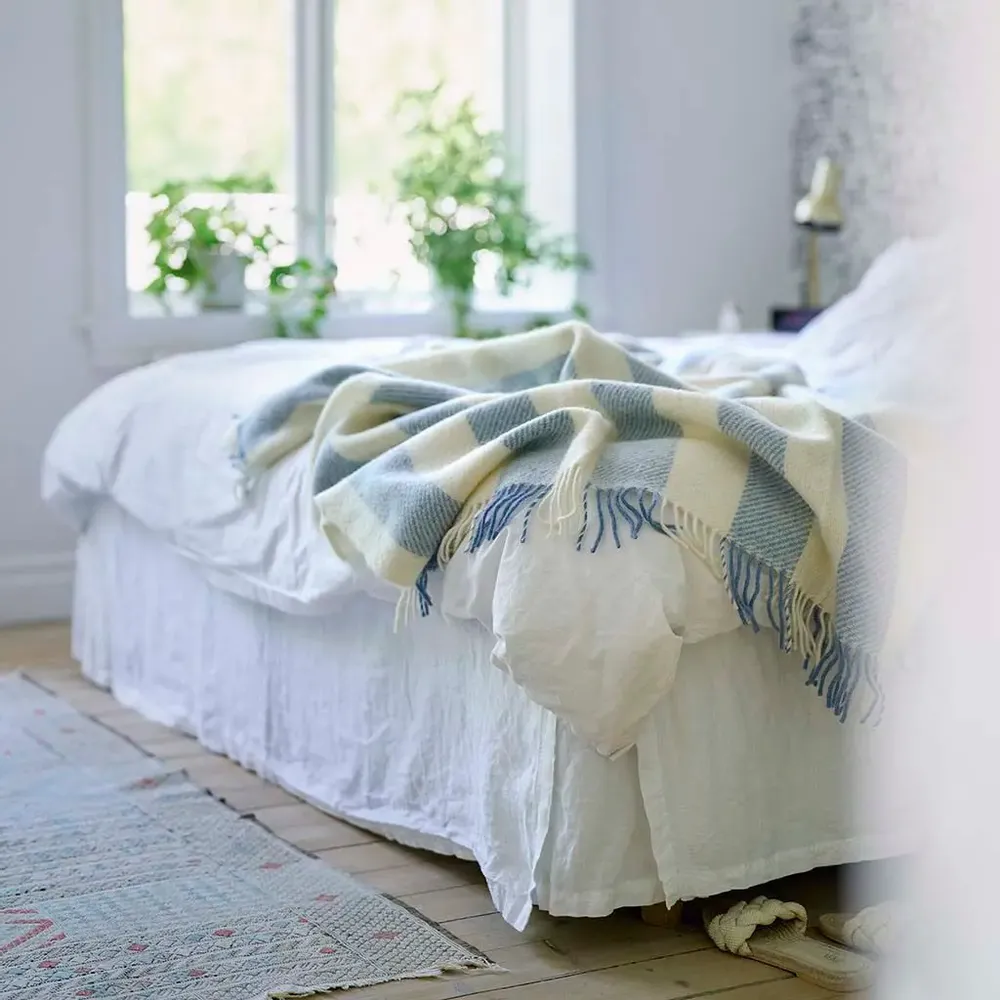 Throw blankets - Gotland Vertical stripe - KLIPPAN YLLEFABRIK AB