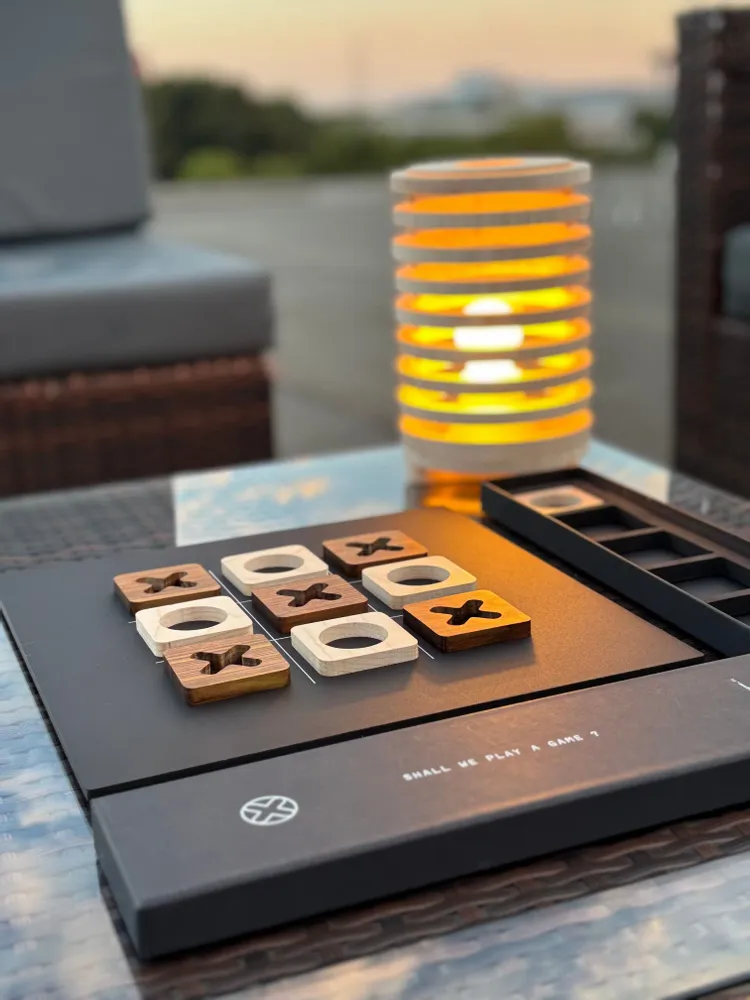 Table lamps - VOLTA - Solid Maple Wood - SHALL WE PLAY A GAME?