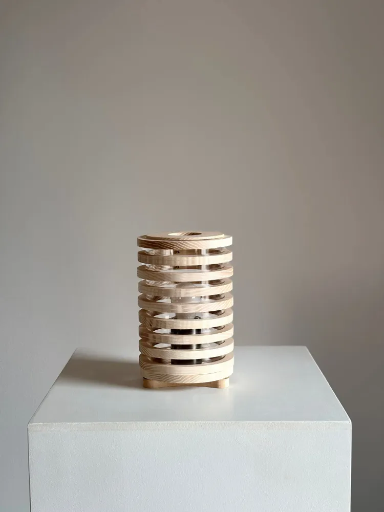 Table lamps - VOLTA - Solid Maple Wood - SHALL WE PLAY A GAME?