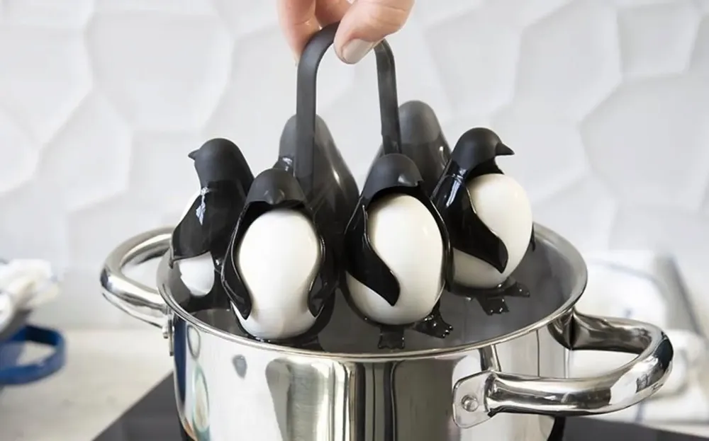 Kitchen utensils - PELEG DESIGN Egg holder - Egguins - AOC