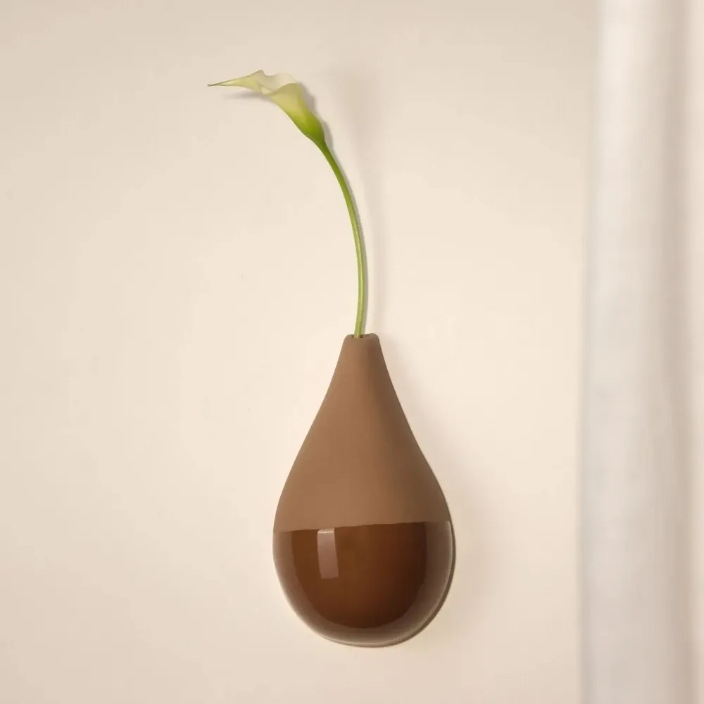 Outdoor decorative accessories - EARTHEN DROP (Soliflora for dried flowers) - Ephemerals - MONOCHROMIC CERAMIC