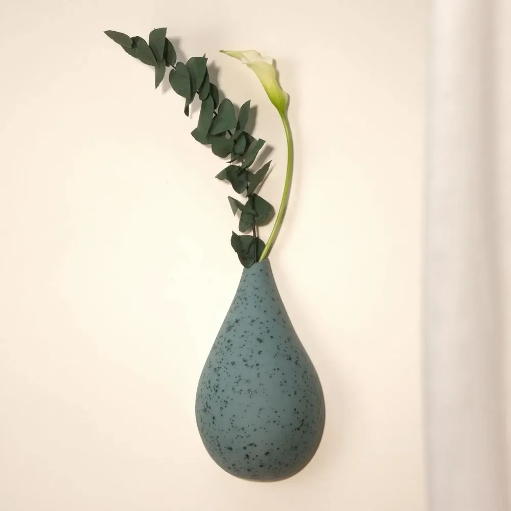 Outdoor decorative accessories - EARTHEN DROP (Soliflora for dried flowers) - Ephemerals - MONOCHROMIC CERAMIC