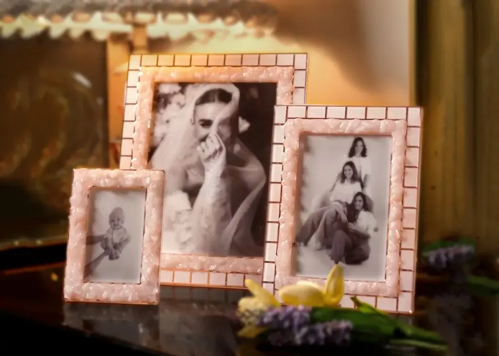 Outdoor decorative accessories - TBE_Photoframes - THE BLING EDIT