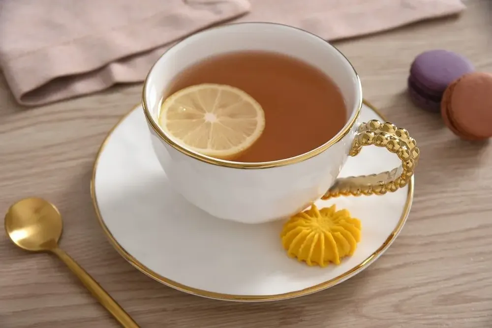 Mugs - PB - Teacup & Saucer - GOLDEN SALERNO - PAMPA BAY