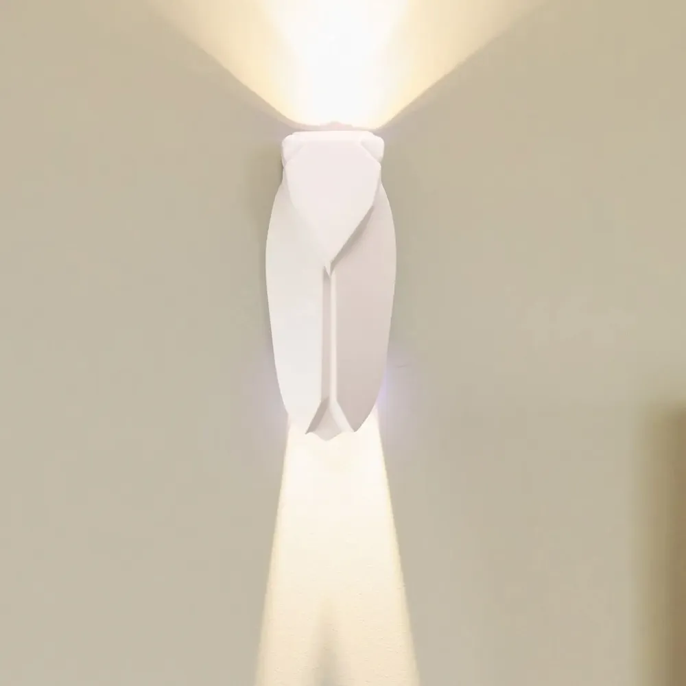 Wall lamps - Muette lumineuse (cicada) - Wall light - MONOCHROMIC CERAMIC