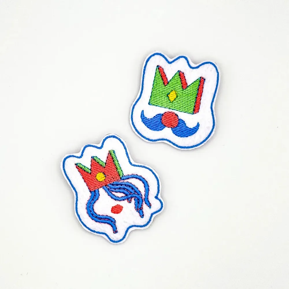 Cadeaux - Broche “King intérieur” – Le pouvoir de rester soi-même - PETIT POIRIER