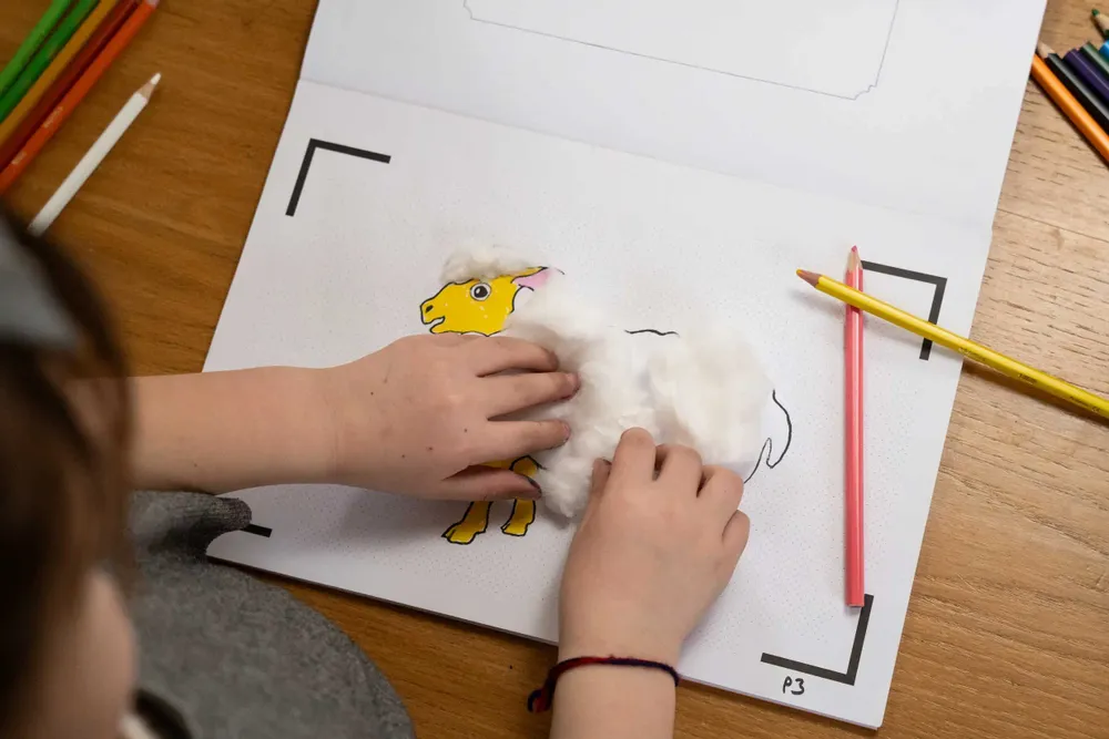 Loisirs créatifs pour enfant - BlinkBook & Carnet de dessin animé Les Comptines - BLINK BOOK - EDITIONS ANIMEES