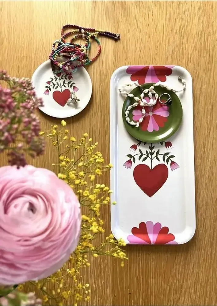 Everyday plates - Beautiful tray with heart motif - MIAO PAPETERIE