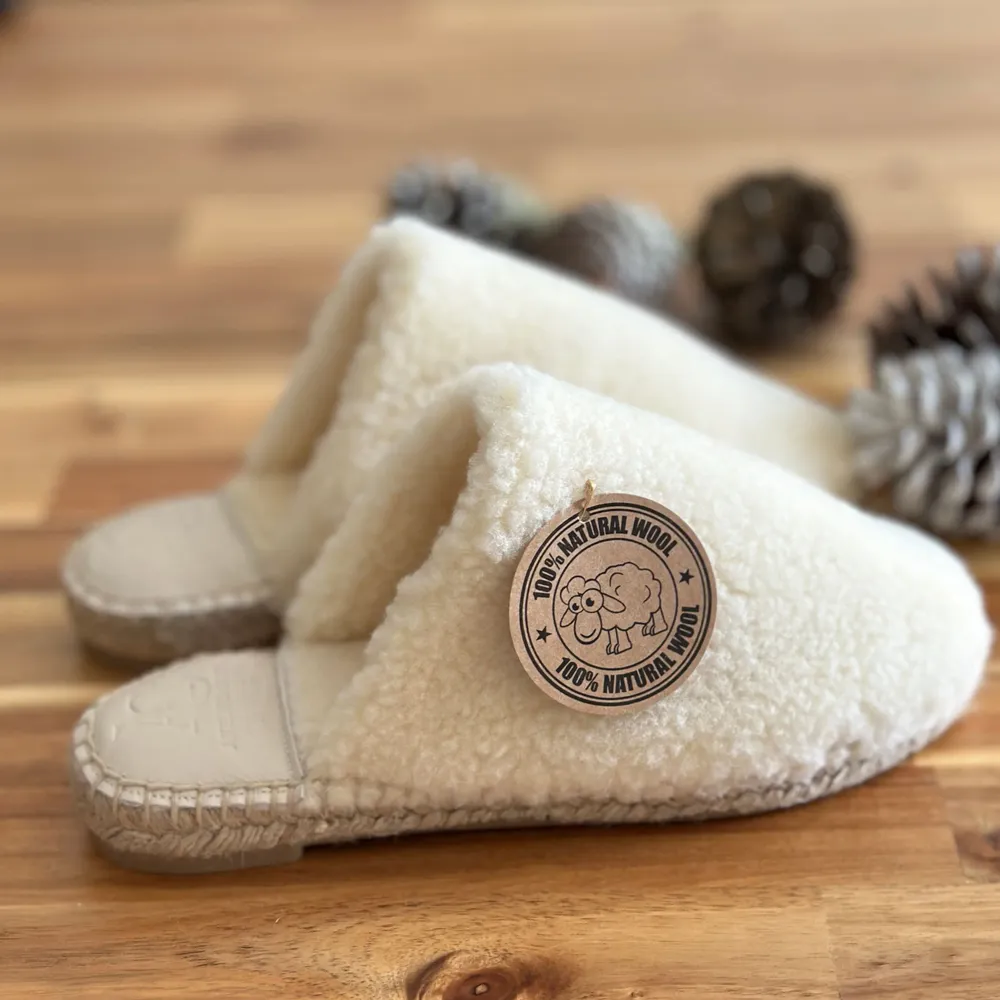 Homewear textile - Pantoufles en laine vierge – Fait main en Espagne - ATELIER COSTÀ