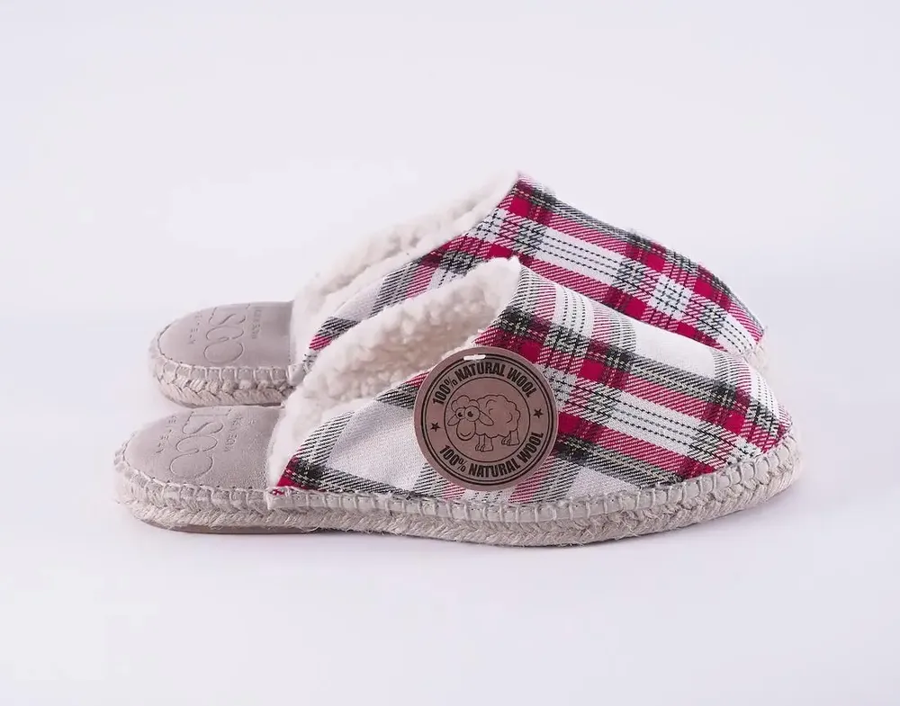 Homewear - Men’s Wool Slippers – Tartan Design, Handmade in Spain - ATELIER COSTÀ