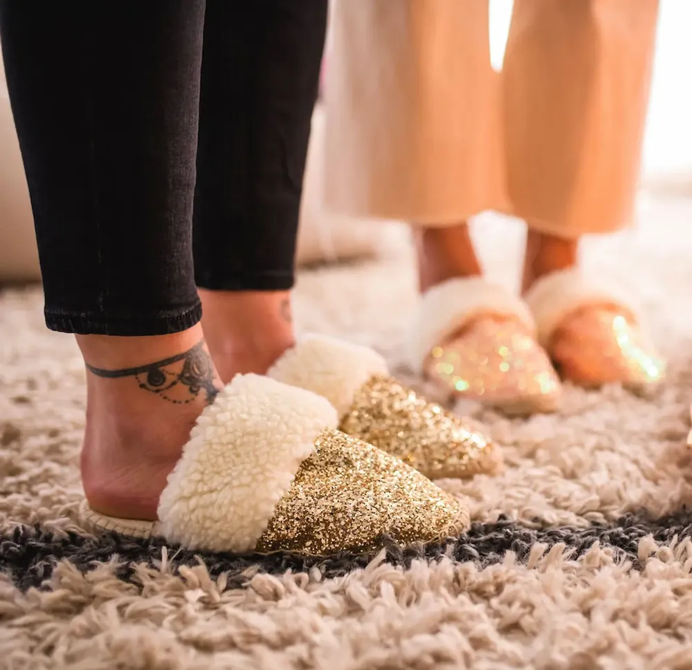Homewear - Pantoufles femme dorées à paillettes – Laine et jute, fait main - ATELIER COSTÀ