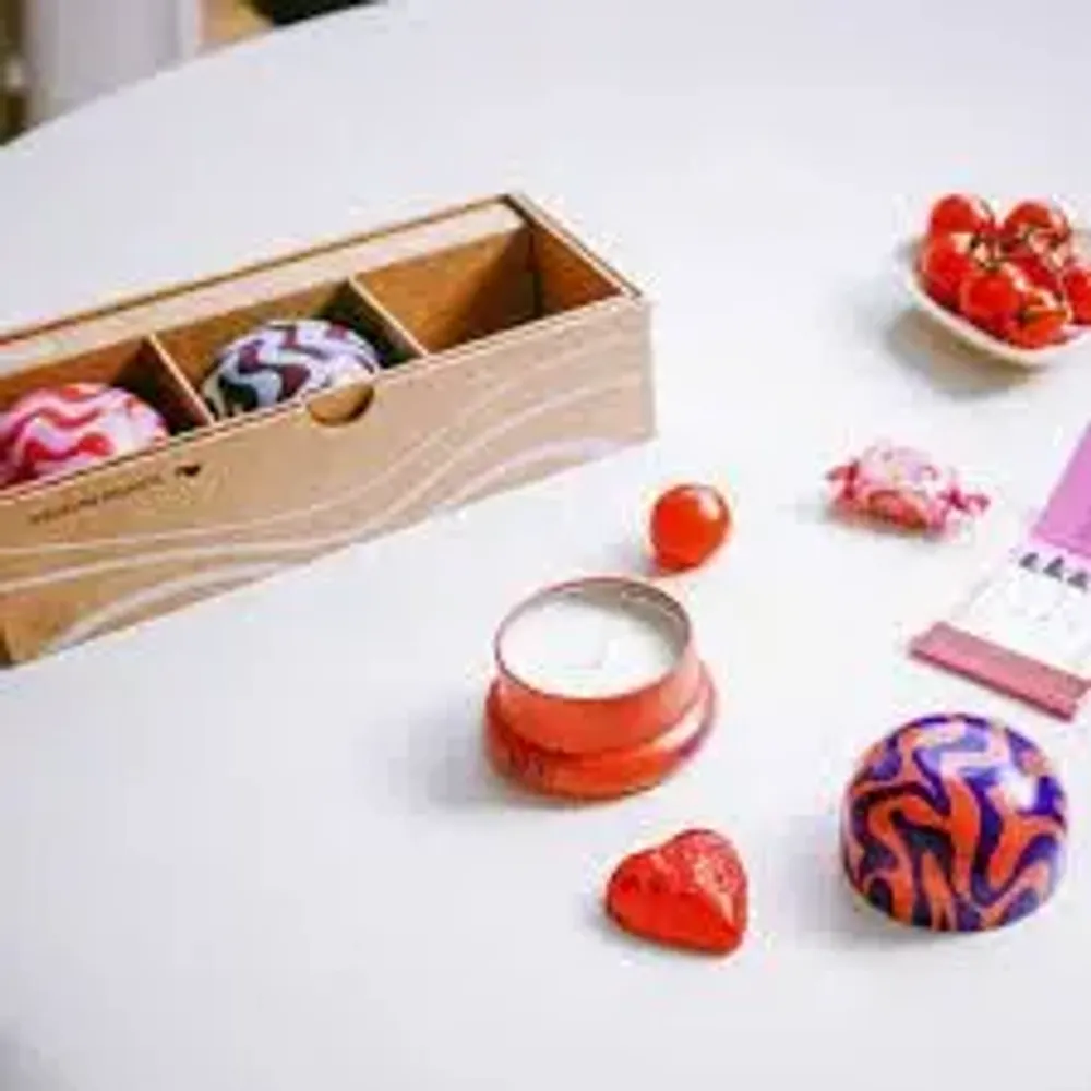 Home fragrances - Wekuku Scented Candle Collection - HOUSE OF HOME