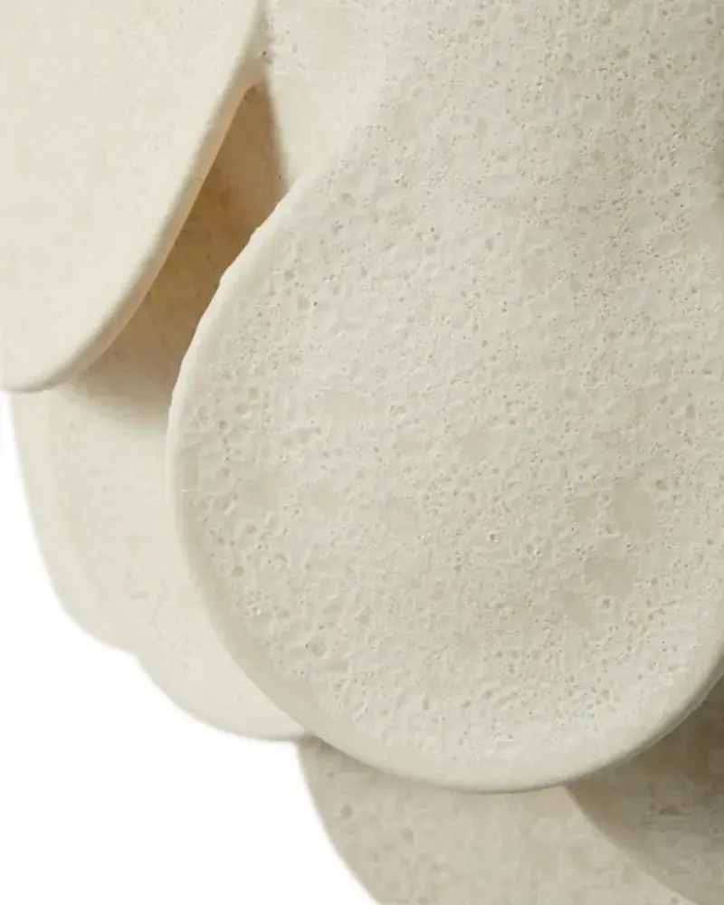 Vases - Quillie Vase (M) - POLSPOTTEN