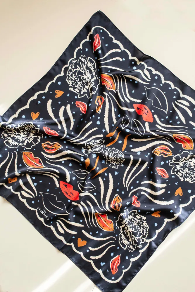 Scarves - Kisses Scarf - THE DIGNANI´S