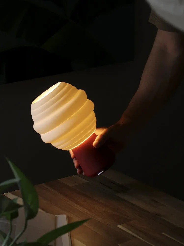 Table lamps - COMFORTABLE TABLE LAMP - BENET - MENDELEK STUDIO