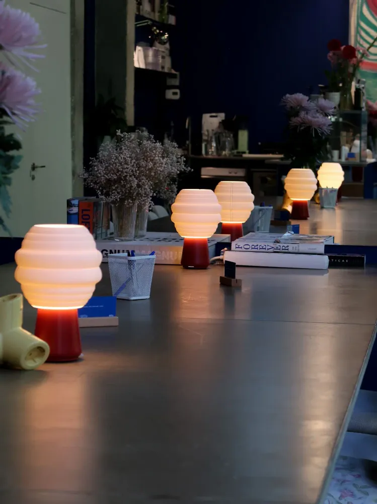 Table lamps - COMFORTABLE TABLE LAMP - BENET - MENDELEK STUDIO