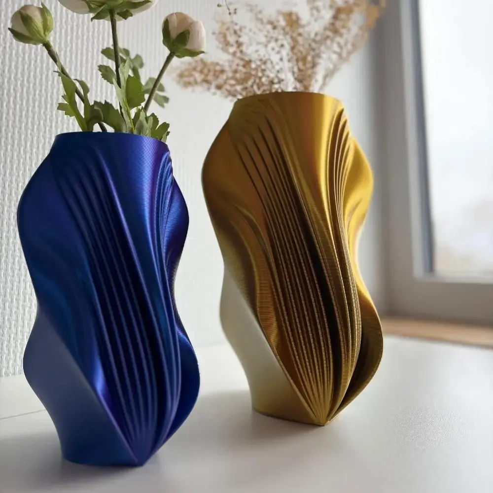 Aménagements pour bureau - Vase « Plaisir » | Multicolore, noir et doré - AUURA