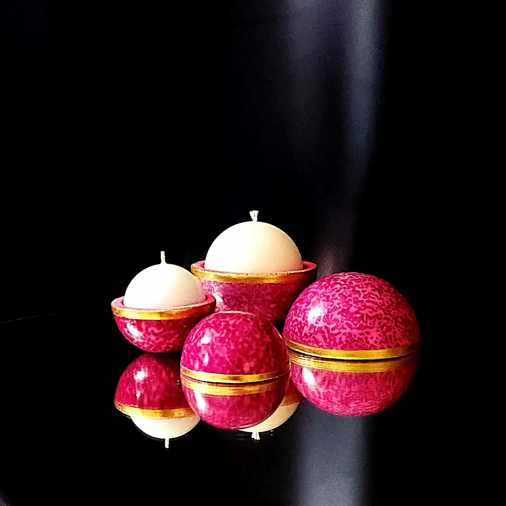 Gifts - Bougie Globe Bollywood Rose Musc - PONPON CURIOSITAS