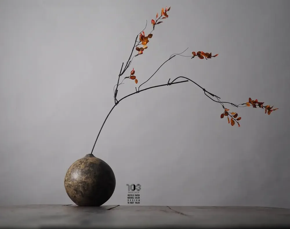 Objets de décoration - OUR DESIGN RESTORES LIFE TO RECYCLE PAPER AND OTHER NATURAL MATERIALS. - 103PAPER SHOP