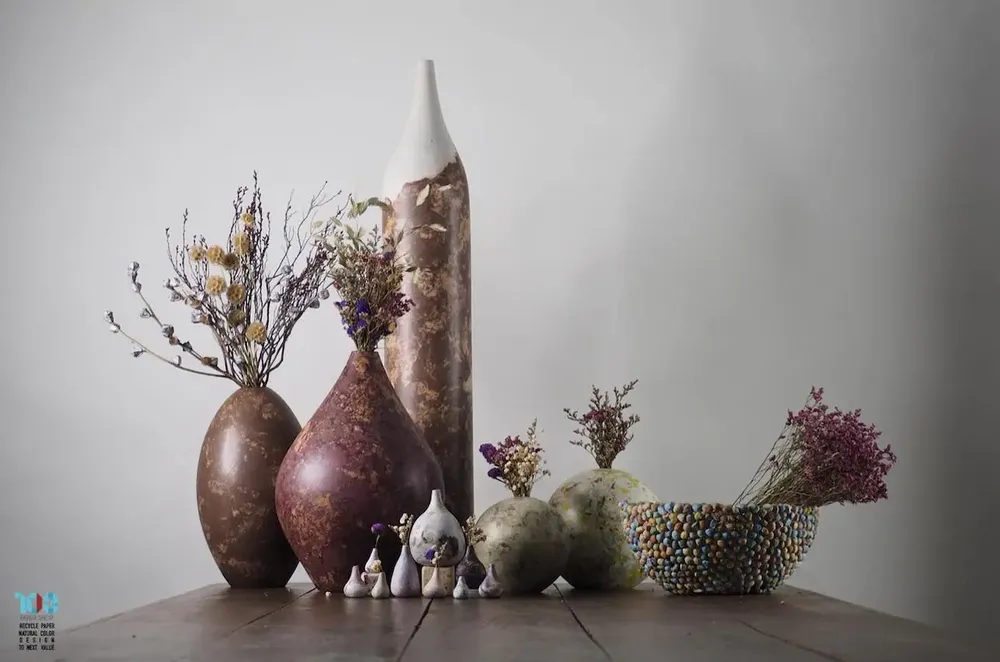 Objets de décoration - OUR DESIGN RESTORES LIFE TO RECYCLE PAPER AND OTHER NATURAL MATERIALS. - 103PAPER SHOP