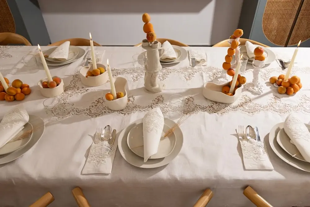 Table cloths - Dentelle Table Cloth - HYA CONCEPT STORE