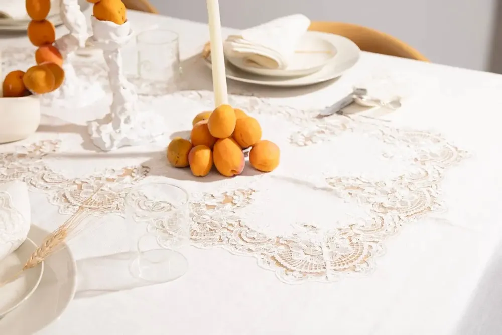 Table cloths - Dentelle Table Cloth - HYA CONCEPT STORE