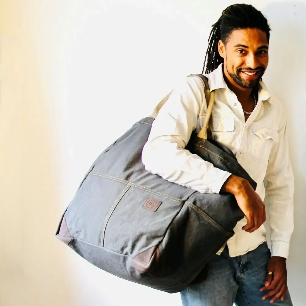Sacs et cabas - LARGE CABAS - TRAVELER'S BAG - TRAVAUX EN COURS...