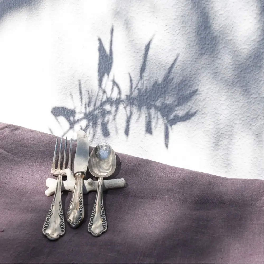 Cutlery set - Coral Cutlery Rest - HIC CERAMICS