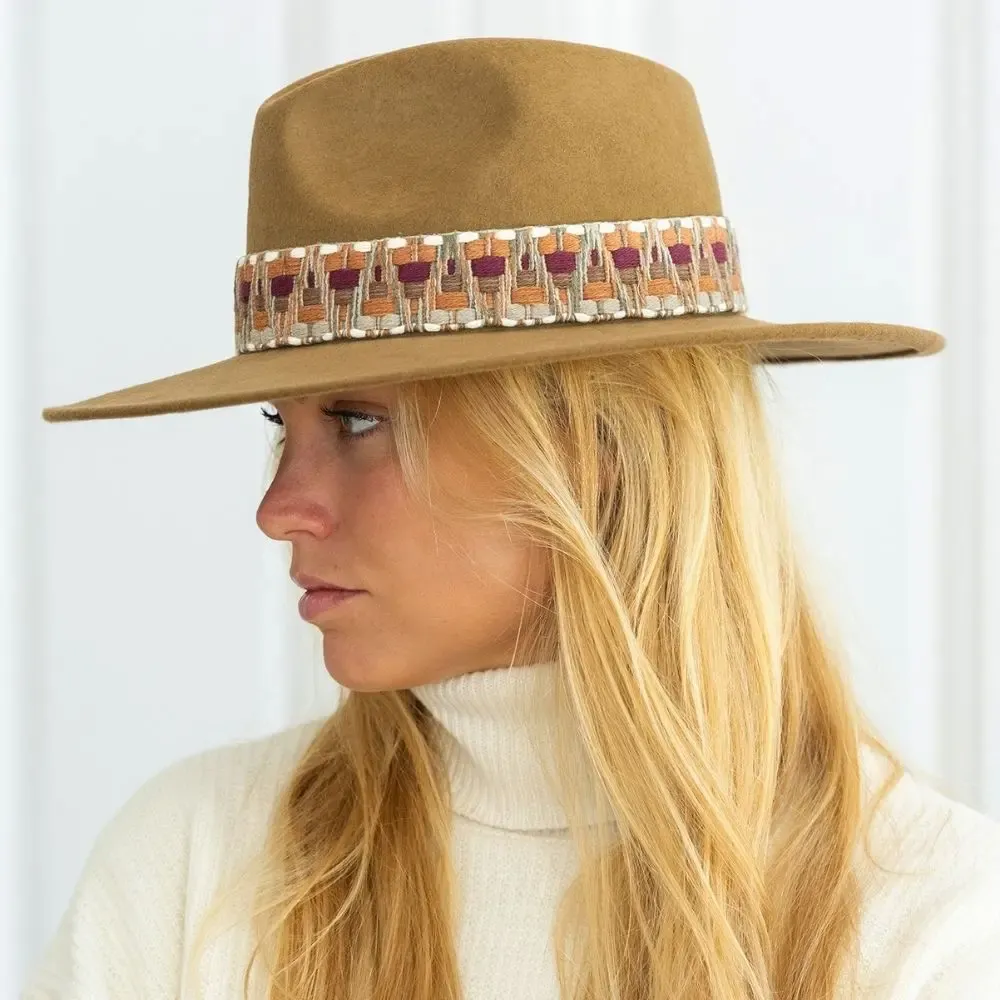 Hats - Chapeau feutre bord large GALON ETHNIC - TRAVAUX EN COURS...