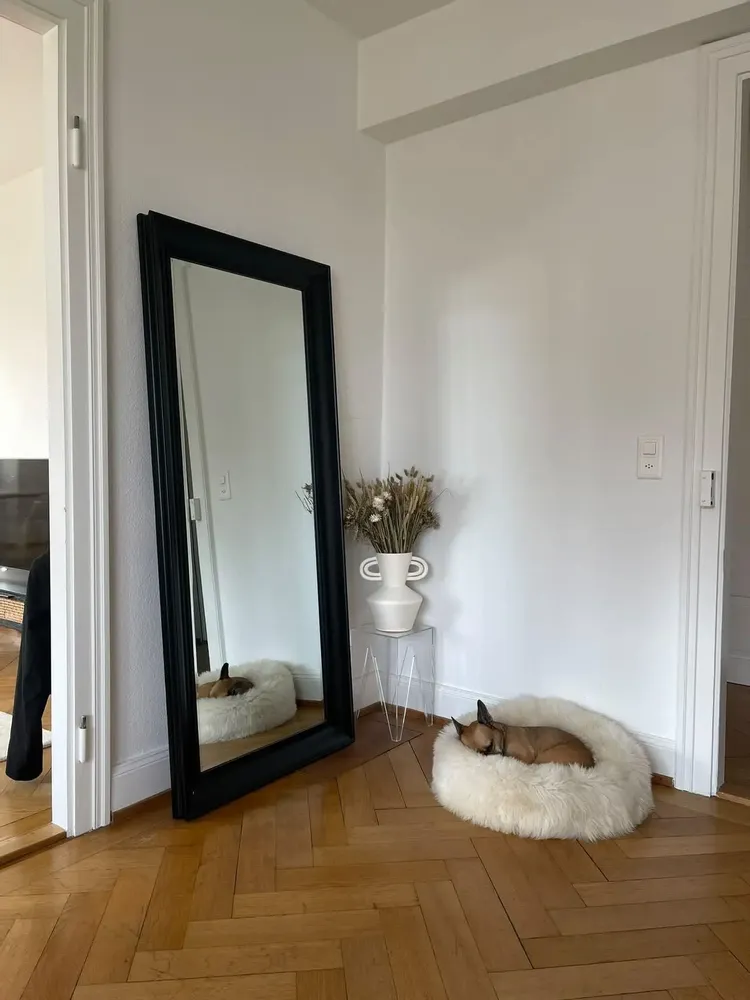 Lits - Lit ovale pour animal en peau de mouton naturelle – blanc - MELLOW CONCEPT STORE