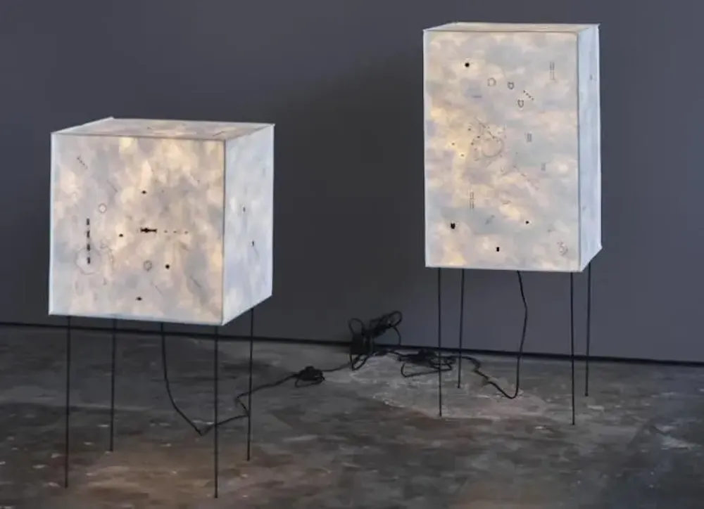 Floor lamps - Mapa Lamps - MEL KAWAHARA
