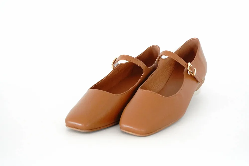 Shoes - Camel leather Mary Janes – premium craftsmanship from Spain - ATELIER COSTÀ
