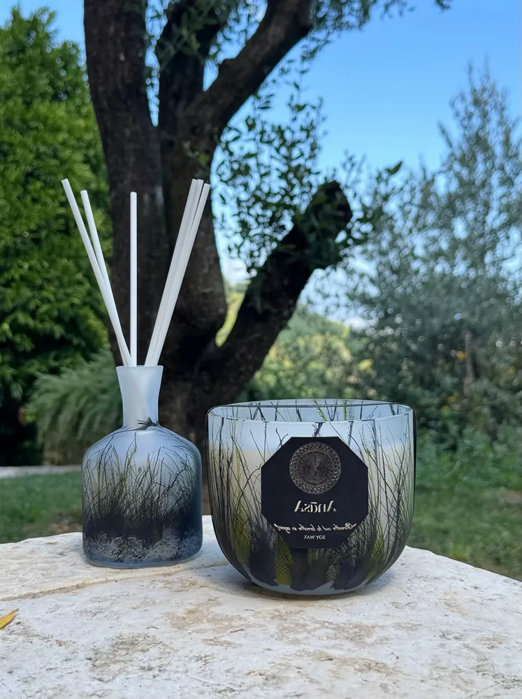 Candles - Handcrafted Luxury Soy Wax Candle - Drias - ANĀSA COLLECTION