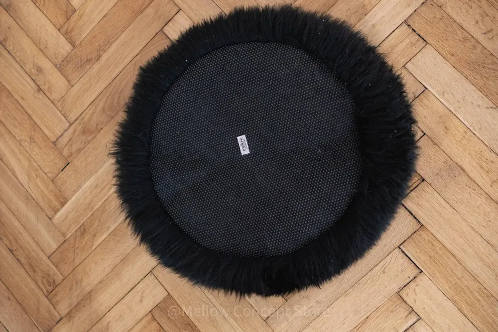 Lits - Lit Rond pour Animal en Peau de Mouton Naturelle – Noir - MELLOW CONCEPT STORE
