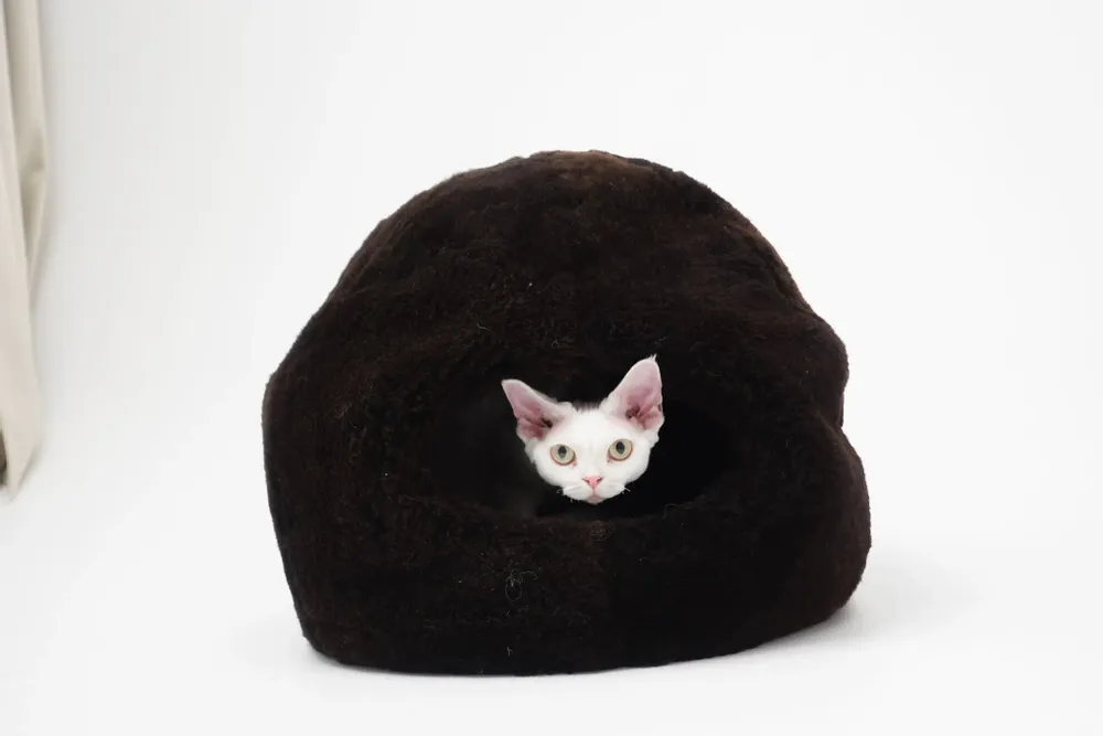 Beds - Nest Natural Sheepskin Pet Bed - Brown - MELLOW CONCEPT STORE