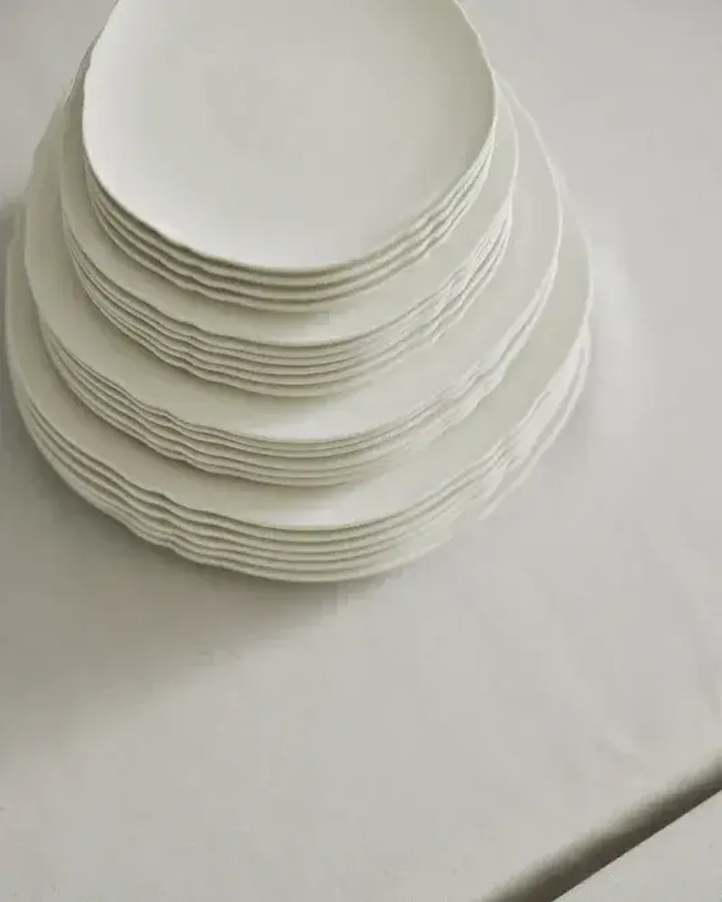 Assiettes au quotidien - Silhouette by Sergio Herman - SERAX & VALERIE_OBJECTS