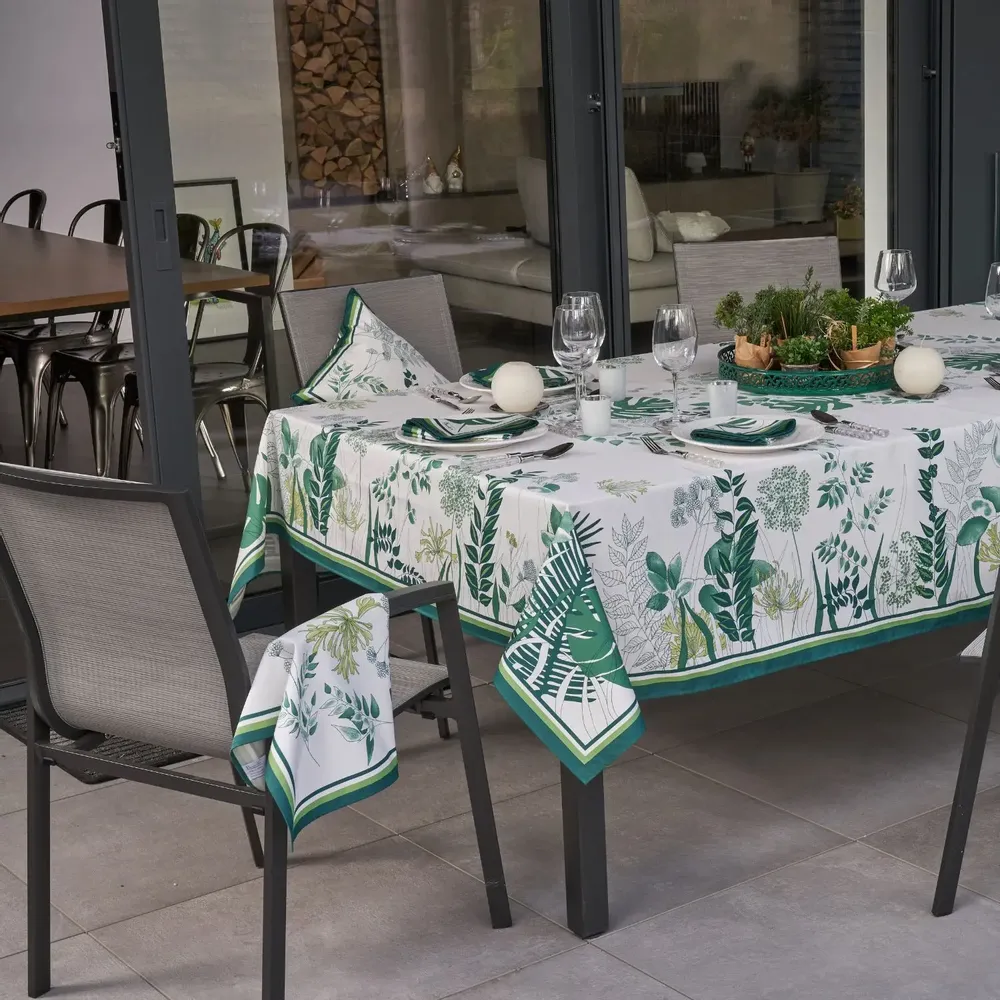 Table linen - Agapanthes tablecloth - BEAUVILLÉ