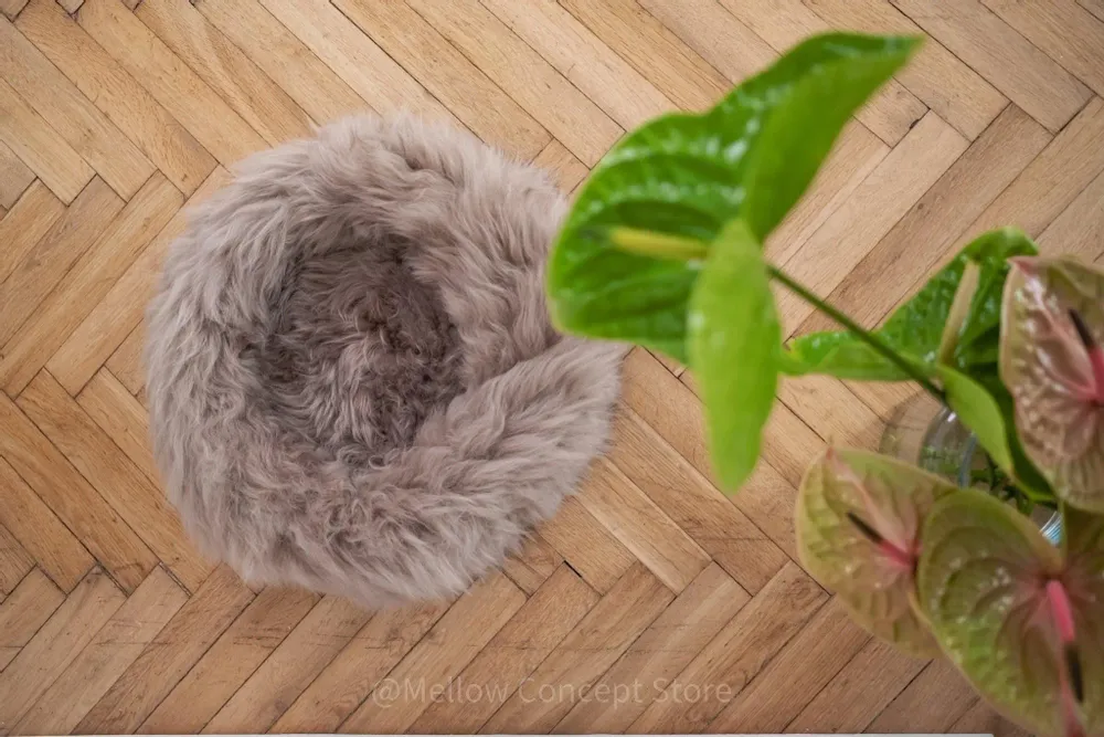 Lits - Lit Rond pour Animal en Peau de Mouton Naturelle - Greige - MELLOW CONCEPT STORE