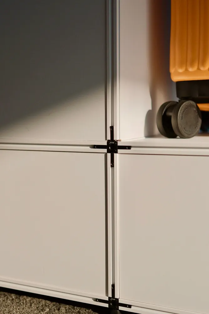Office furniture and storage - VEAK For Projects - VEAK