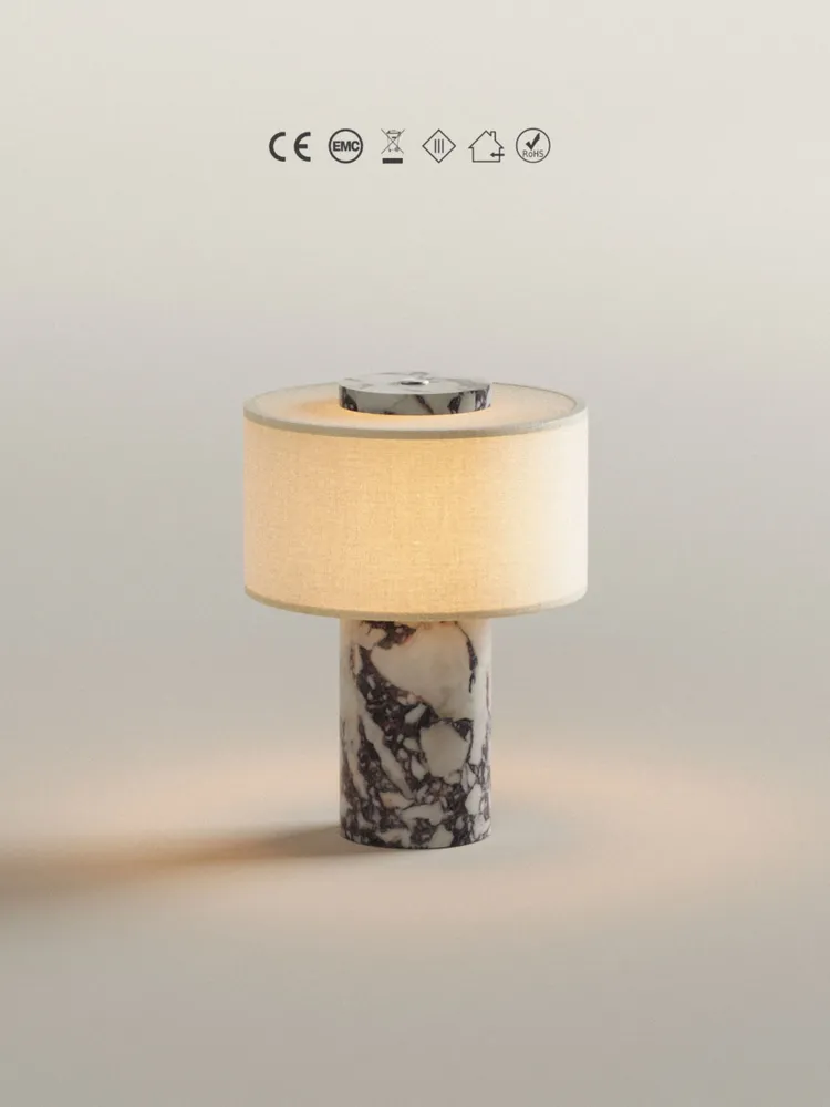 Lampes de bureau  - Auríe Portable Lamp in Linen & Calacatta Viola Marble - BLOSSHOLM