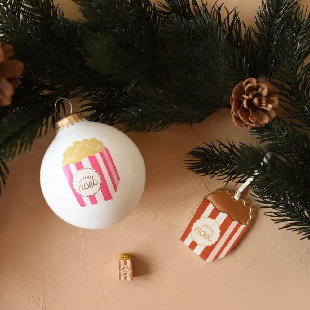 Christmas garlands and baubles - Christmas collection - BAUBELS