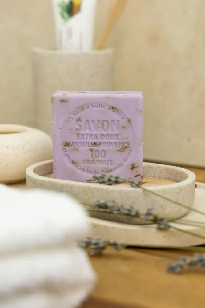 Savons - Savon Carré 100 g FLEUR DE LAVANDE - SANS PALME - LE CHATELARD 1802