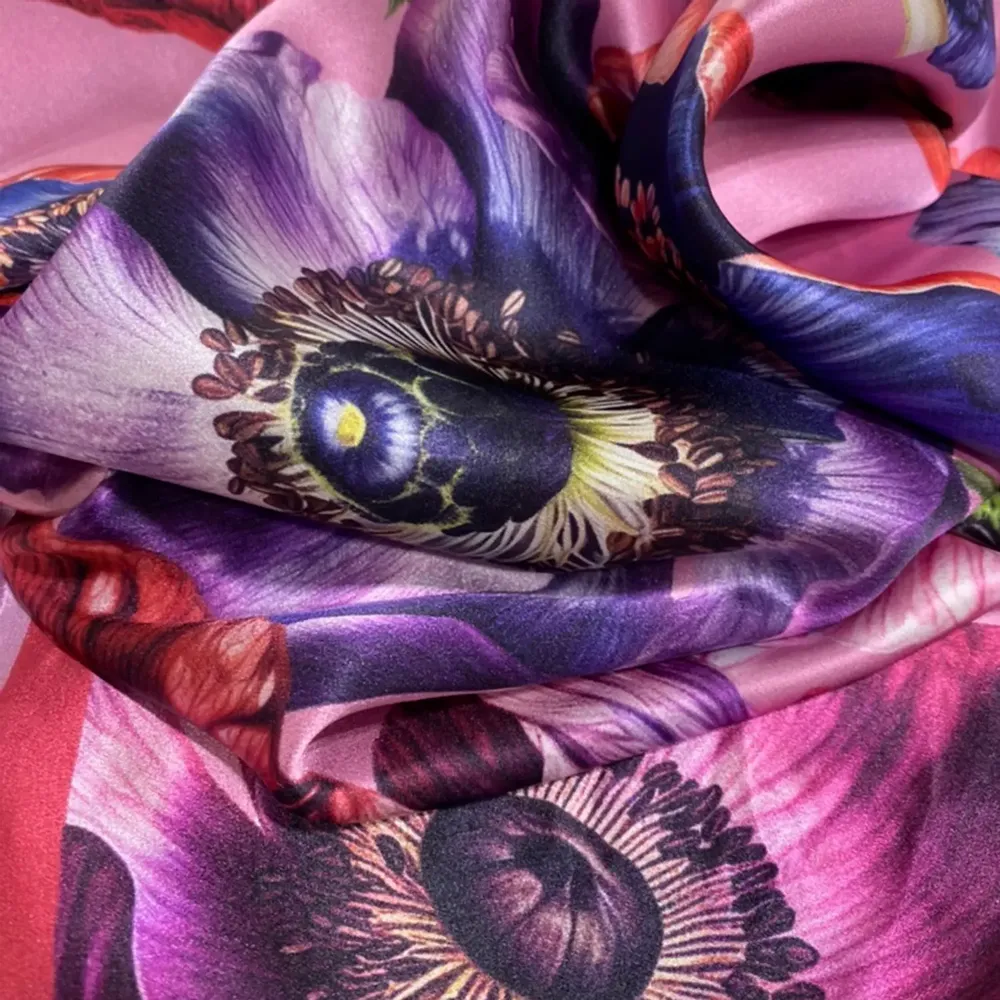 Foulards et écharpes - Foulard en soie Burst of Joy 90x90 cm - RALUFINEART