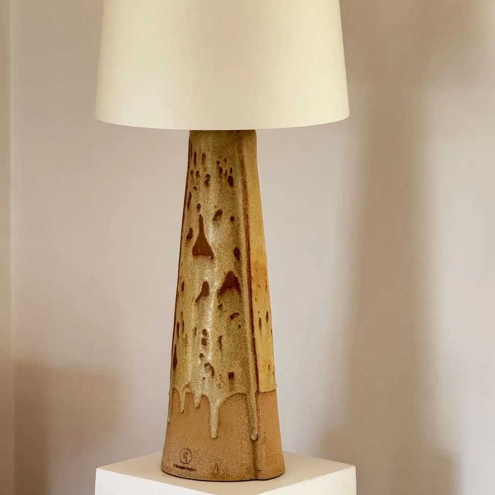 Céramique - Conical sculpted table lamp - FUOCO collection - DI VINCENZO POUJOULA